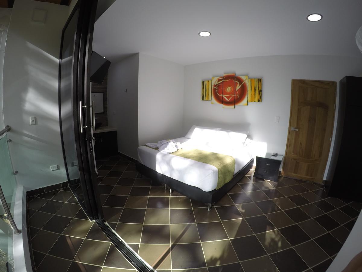 سان رافائيل Hotel El Trocadero المظهر الخارجي الصورة